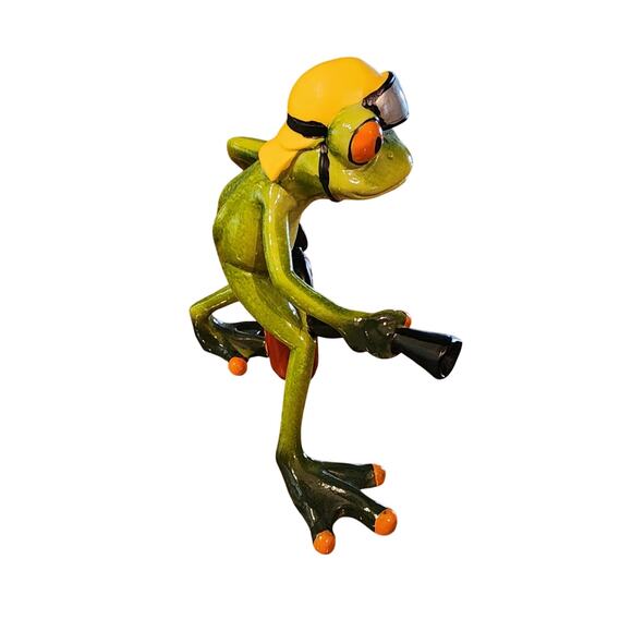 Firefighter Frog With Hose Figurine - Picture 2 of 6